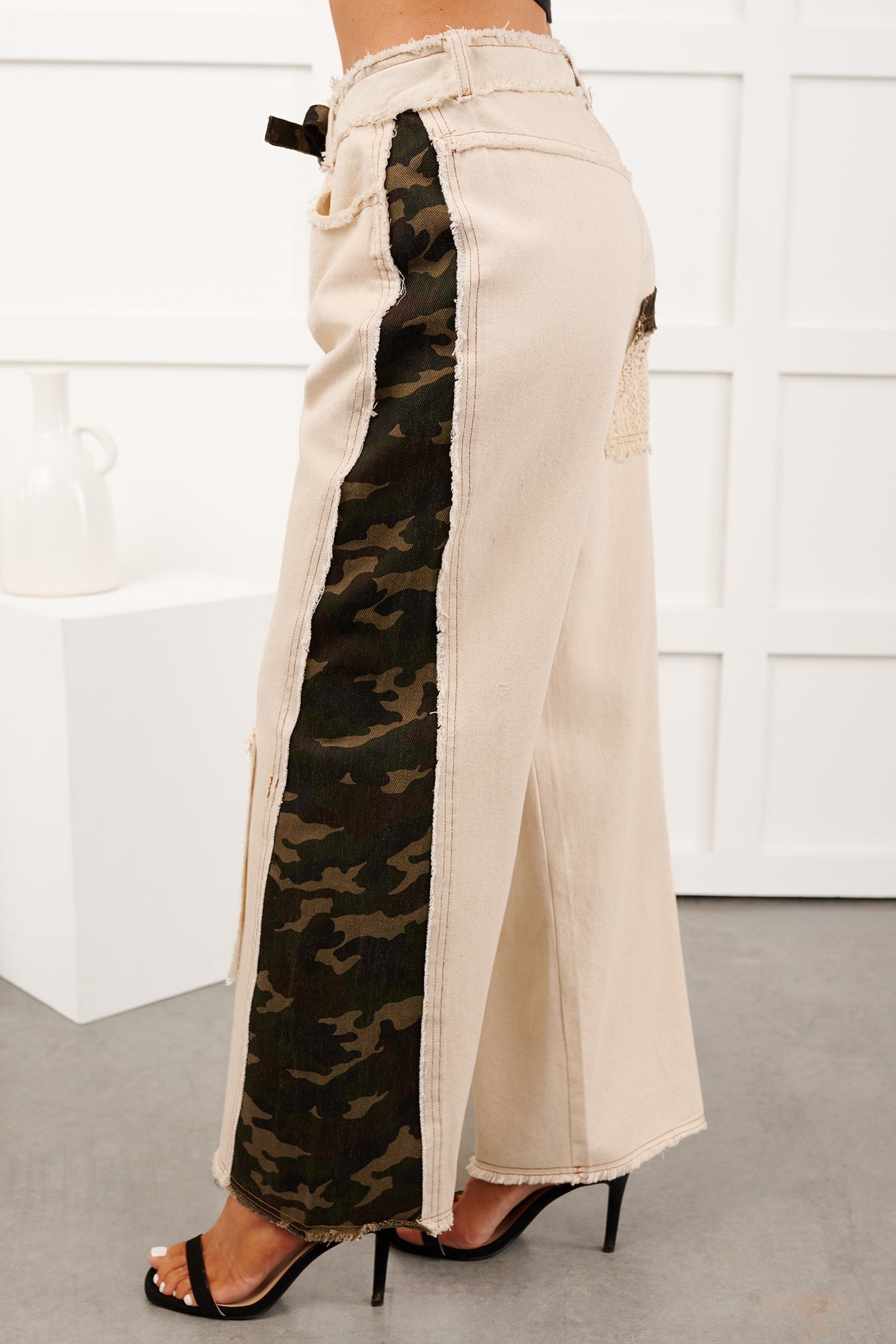 Rosales Wide Leg Camo Denim Pants (Ivory)